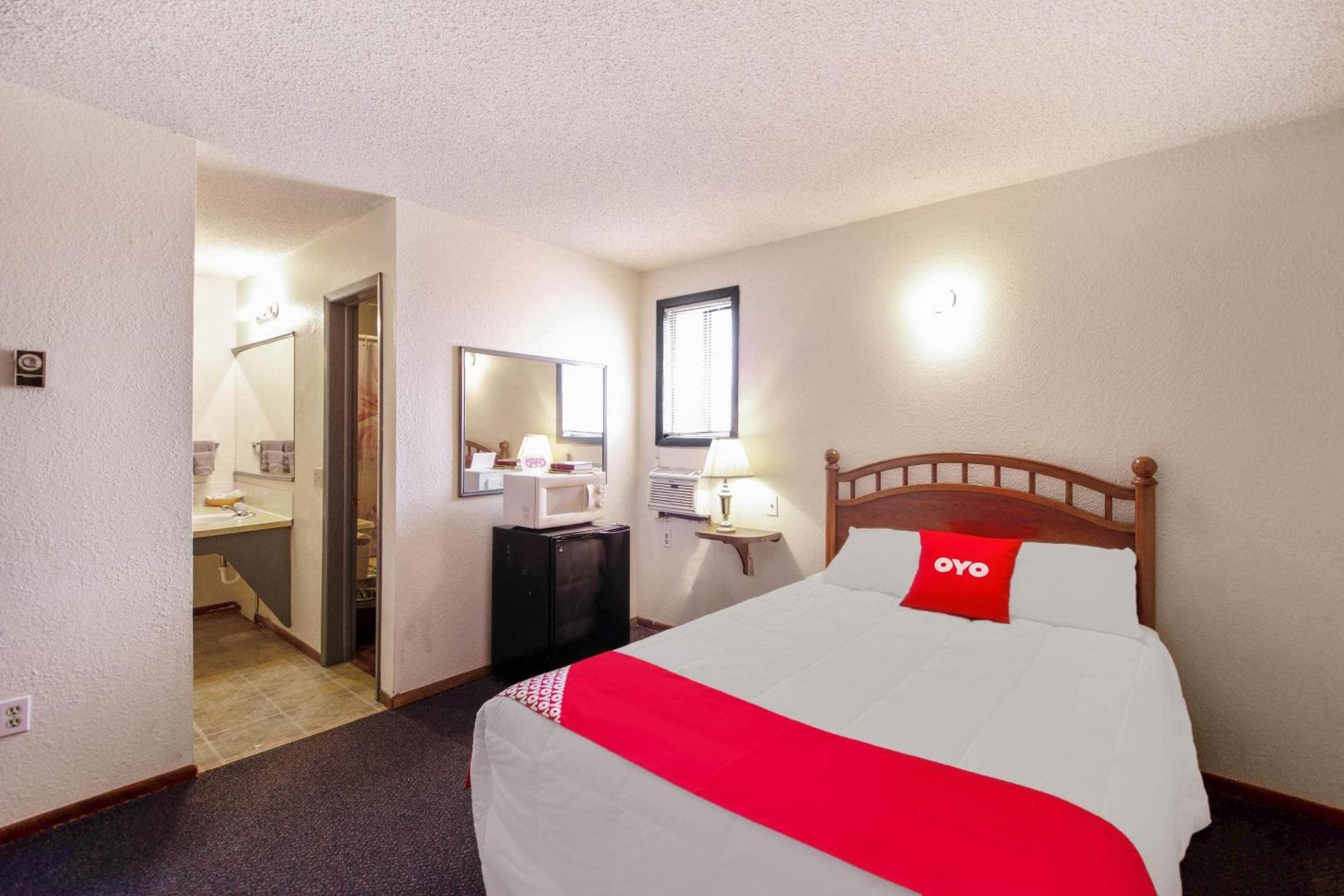 Oyo Hotel Cheyenne Wells - Us 40 Esterno foto