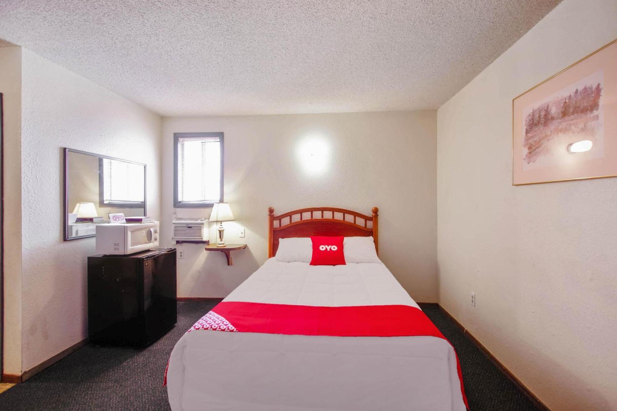 Oyo Hotel Cheyenne Wells - Us 40 Esterno foto